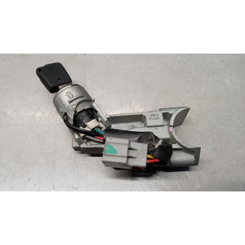 RENAULT truck KEY LOCK IGNITION  RENAULT truck T 2014> used