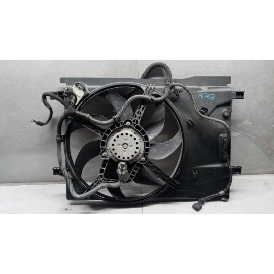 CONVOGLIATORE ELETTROVENTOLA OPEL Corsa D 2010>2014 usato