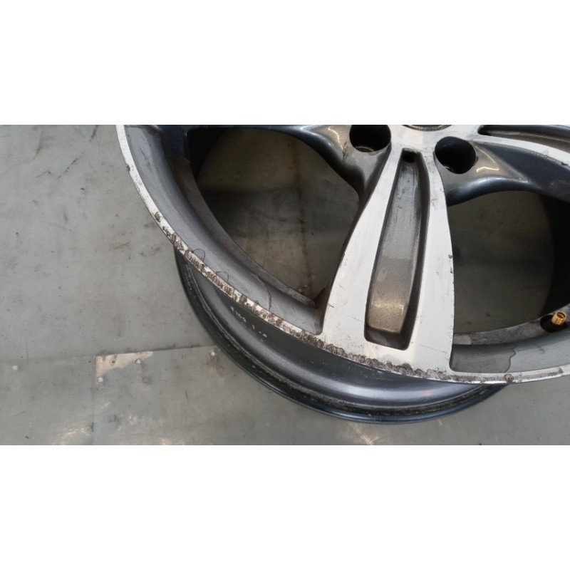 BMW KIT ALLOY WHEELS  BMW Serie 3 (F30) Berl 2011> used