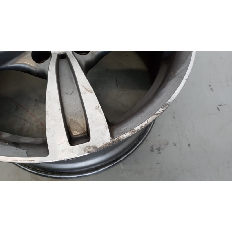 BMW KIT ALLOY WHEELS  BMW Serie 3 (F30) Berl 2011> used