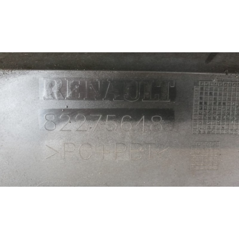 RENAULT truck MOULDINGS EXTERNAL FRONT  RENAULT truck T 2014> used