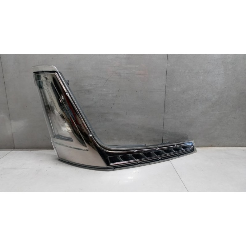 RENAULT truck RIGHT HEADLIGHT LED LAMP  RENAULT truck T 2014> used