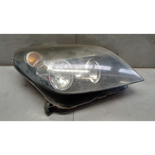 FARO ANTERIORE DESTRO OPEL Astra H 2004>2007 usato
