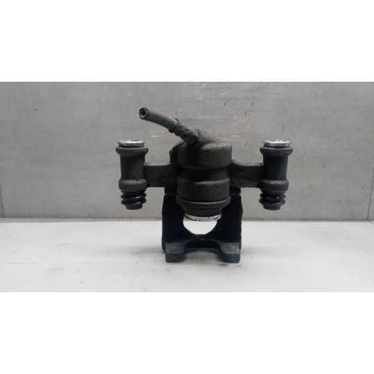 PINZA POSTERIORE DESTRA MERCEDES-BENZ van Vito-V (W447) 2014>2019 usato