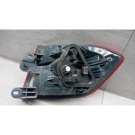 FARO POST ESTERNO LED SINISTRO BMW Serie 3 (F30) Berl 2011> usato