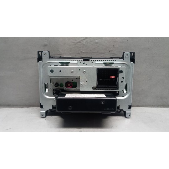 CAR RADIO MERCEDES-BENZ van Vito-V (W447) 2014>2019 used