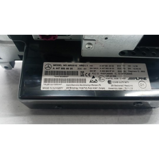 AUTORADIO MERCEDES-BENZ van Vito-V (W447) 2014>2019 usato