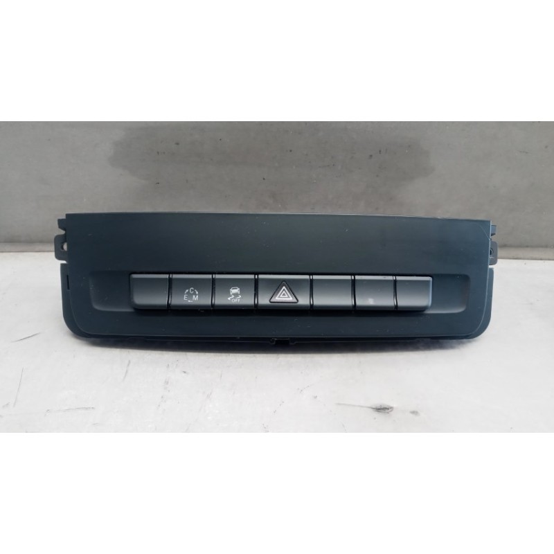 MERCEDES-BENZ van INTERRUTTORI E PULSANTI ABITACOLO MERCEDES-BENZ van Vito-V (W447) 2014>2019 usato