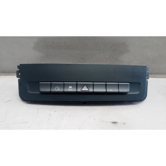 INTERRUTTORI E PULSANTI ABITACOLO MERCEDES-BENZ van Vito-V (W447) 2014>2019 usato