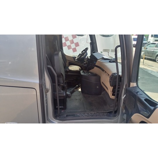 CABINA MERCEDES-BENZ truck Actros euro 5 2008>2013 usato
