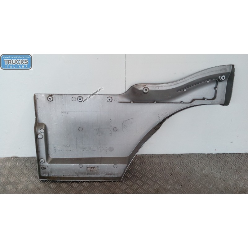 MERCEDES-BENZ truck SOTTOPORTA ANT.SX MERCEDES-BENZ truck Actros 1997>2003 usato