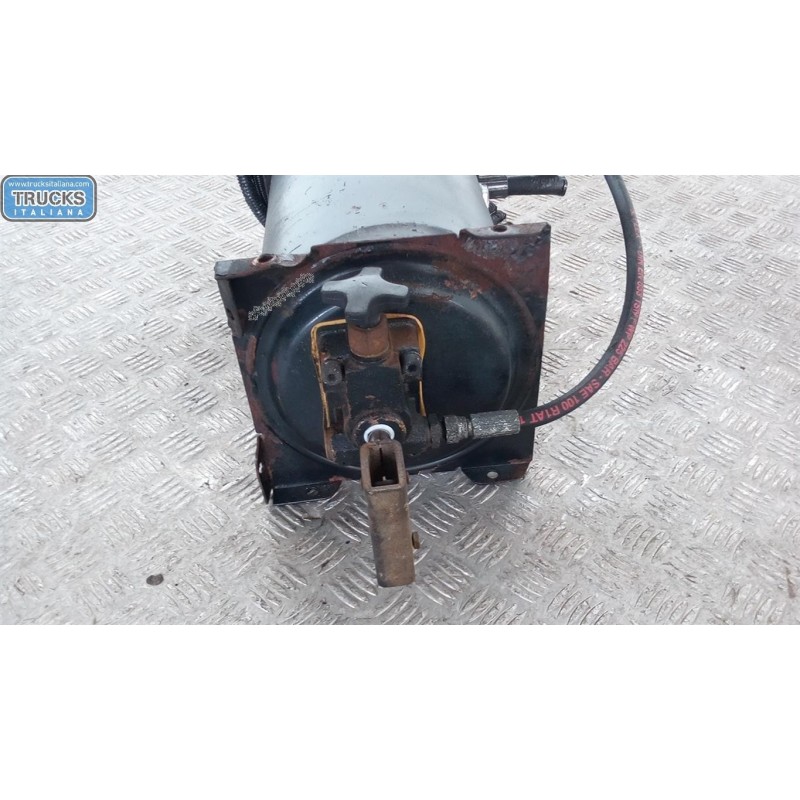MERCEDES-BENZ truck POMPA IDRAULICA MERCEDES-BENZ truck Actros 1997>2003 usato