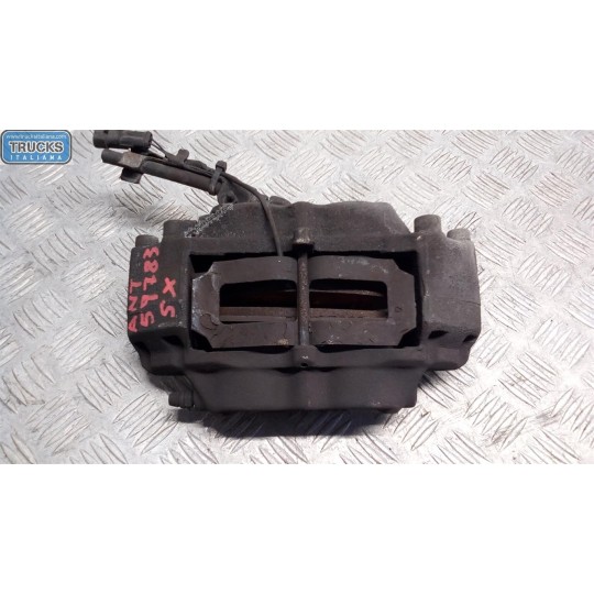 PINZA ANTERIORE SINISTRA IVECO Daily 1990>1996 usato