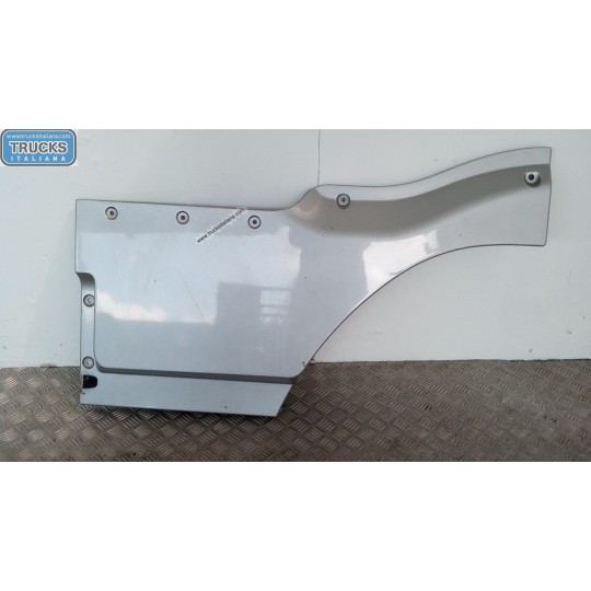 SOTTOPORTA ANT.DX MERCEDES-BENZ truck Actros 1997>2003 usato