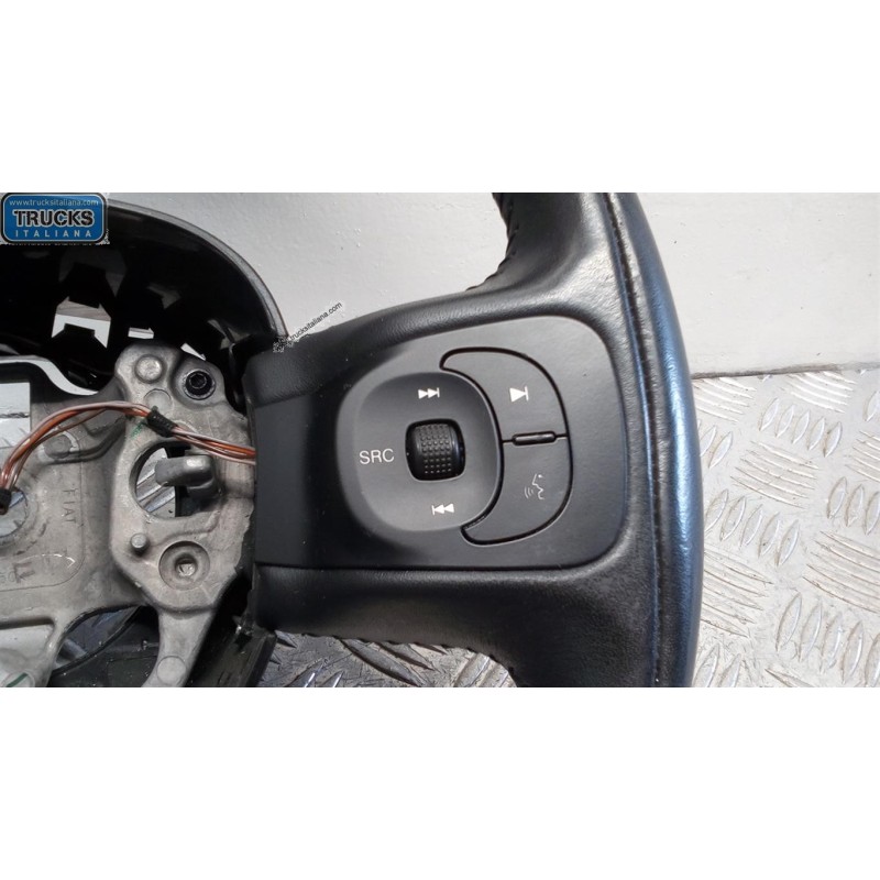 FIAT VOLANTE FIAT F.500L 2012> usato