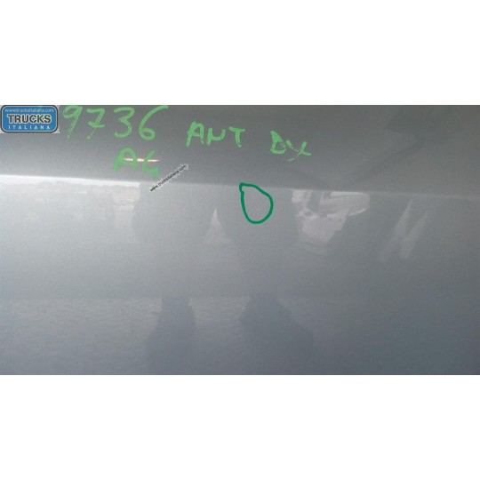 PORTA ANTERIORE DESTRA AUDI A4 2000>2004 usato