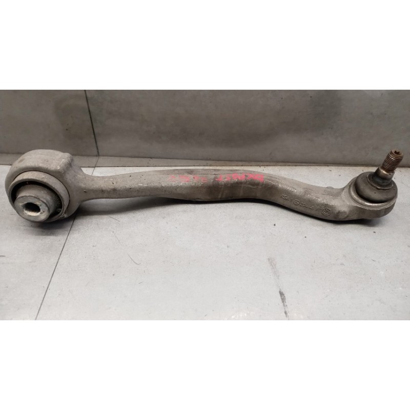 MERCEDES-BENZ RIGHT LOWER SUSPENSION ARM MERCEDES-BENZ Classe C (W204) 2011>2015 used