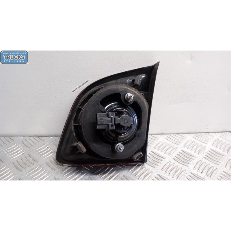 VOLKSWAGEN FARO POST INTERNO LED SINISTRO VOLKSWAGEN Golf Plus 2004>2008 usato