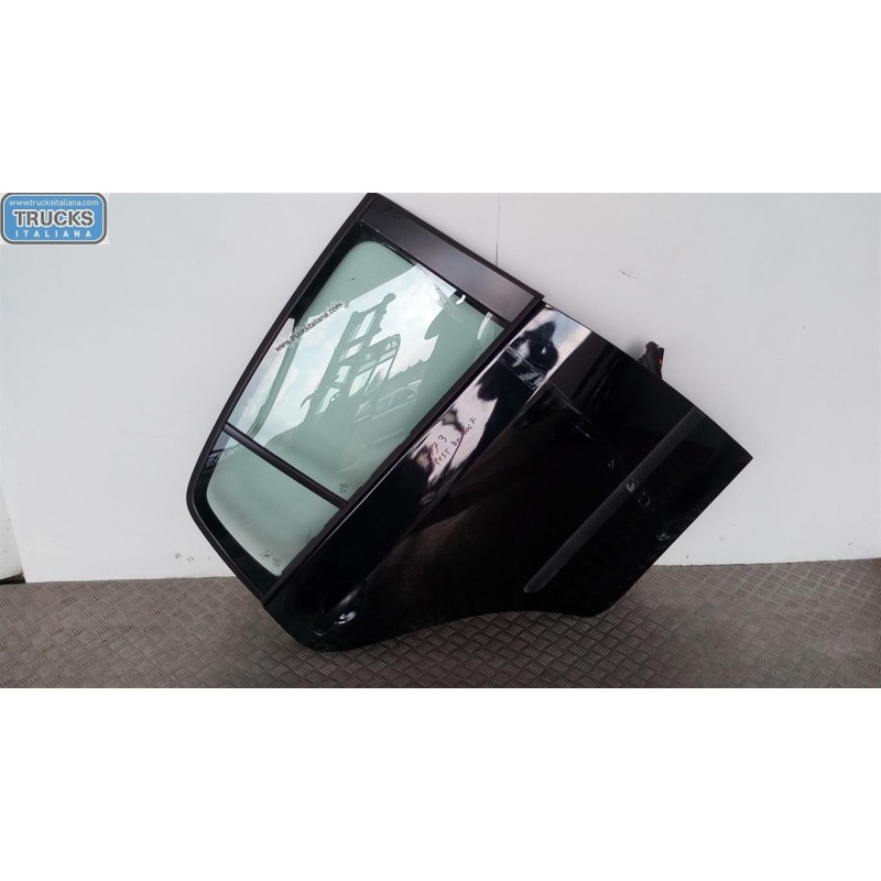 VOLKSWAGEN PORTA POSTERIORE DESTRA VOLKSWAGEN Golf Plus 2004>2008 usato