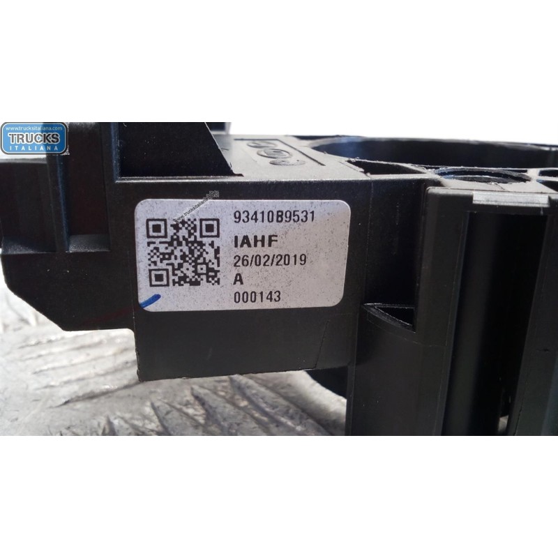 HYUNDAI DEVIOLUCI HYUNDAI i10 2017>2019 usato