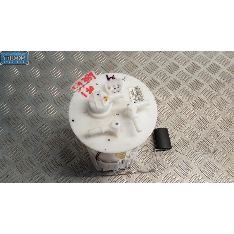 HYUNDAI POMPA SERBATOIO HYUNDAI i10 2017>2019 usato