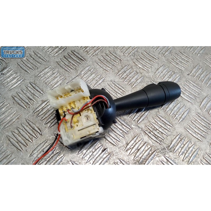 RENAULT DEVIOLUCI RENAULT Captur 2013>2017 usato