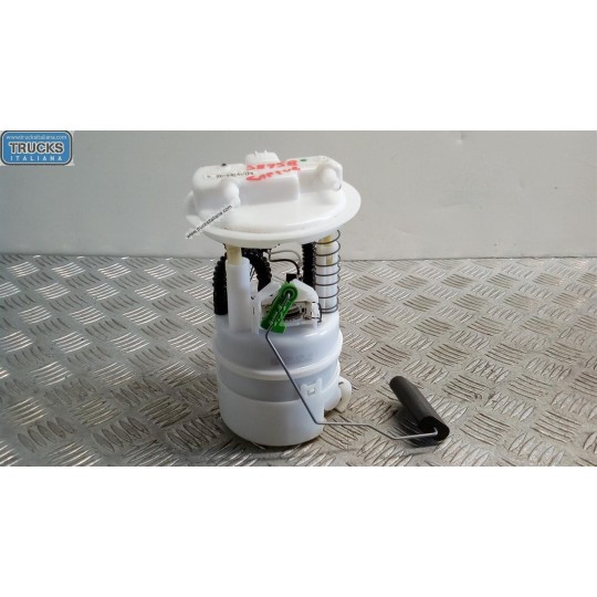 POMPA SERBATOIO RENAULT Captur 2013>2017 usato