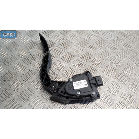 ELETRONIC THROTTLE PEDAL  RENAULT Captur 2013>2017 used