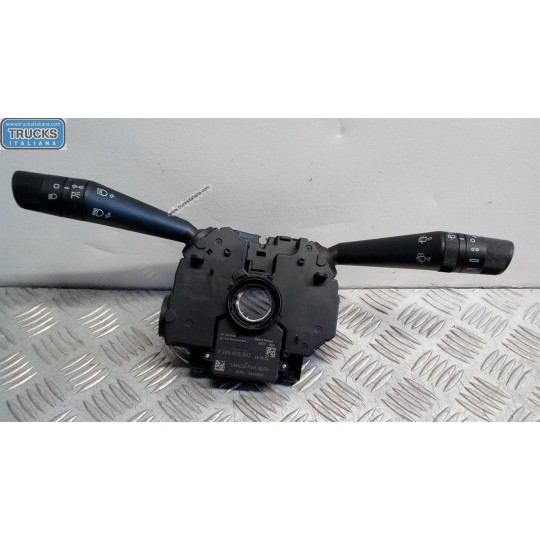 DEVIOLUCI OPEL van Combo D 2012>2018 usato