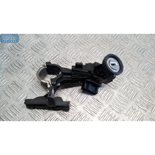 CENTRALINA MOTORE OPEL van Combo D 2012>2018 usato