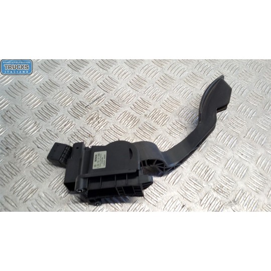 ELETRONIC THROTTLE PEDAL  OPEL van Combo D 2012>2018 used