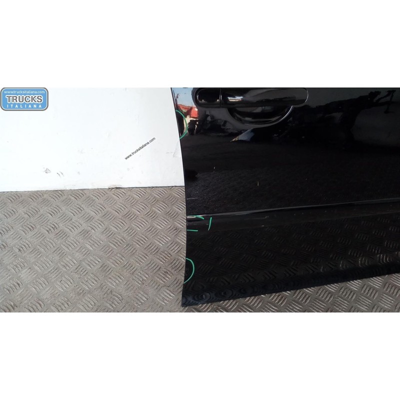 VOLKSWAGEN PORTA ANTERIORE DESTRA VOLKSWAGEN Golf 5 2003>2008 usato