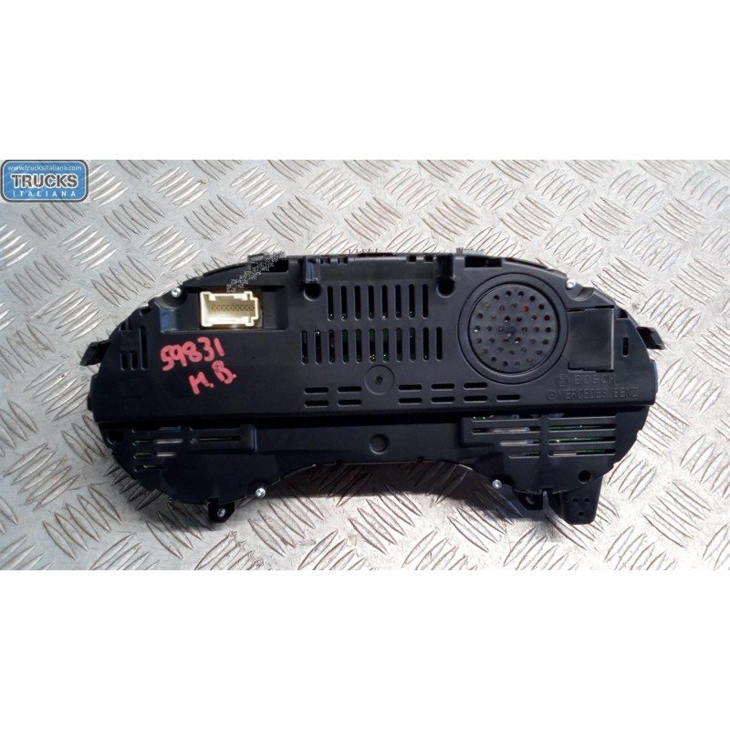 MERCEDES-BENZ QUADRO STRUMENTI MERCEDES-BENZ Classe B (W246) 2011>2014 usato