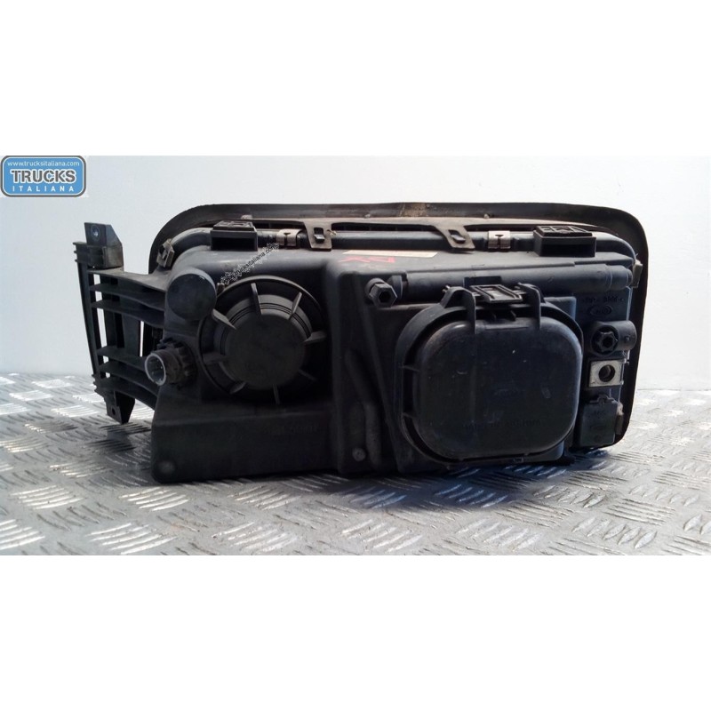 MAN RIGHT HEADLIGHT MAN TG-A 2000>2007 used