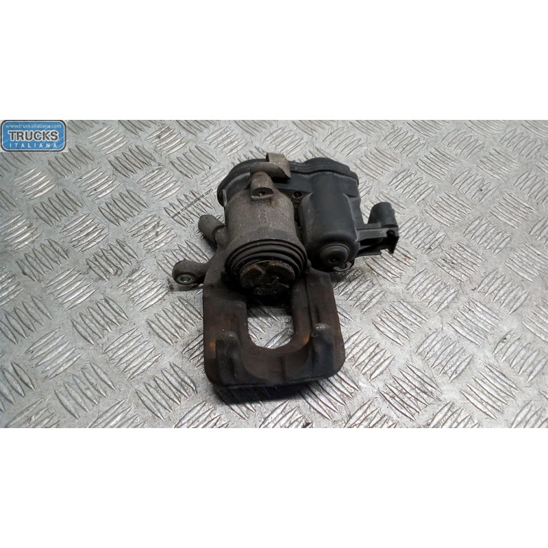 BMW PINZA POSTERIORE DESTRA BMW Serie X3 (F25) 2010> usato