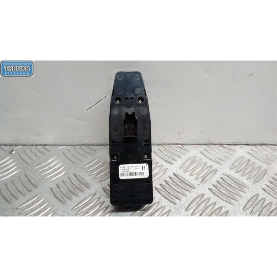 INTERRUTTORI E PULSANTI ALZAVETRI BMW Serie X3 (F25) 2010> usato