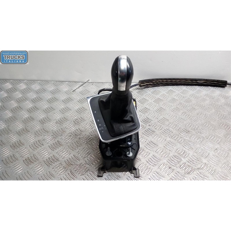 VOLKSWAGEN LEVER VOLKSWAGEN Golf 7 2012>2016 used