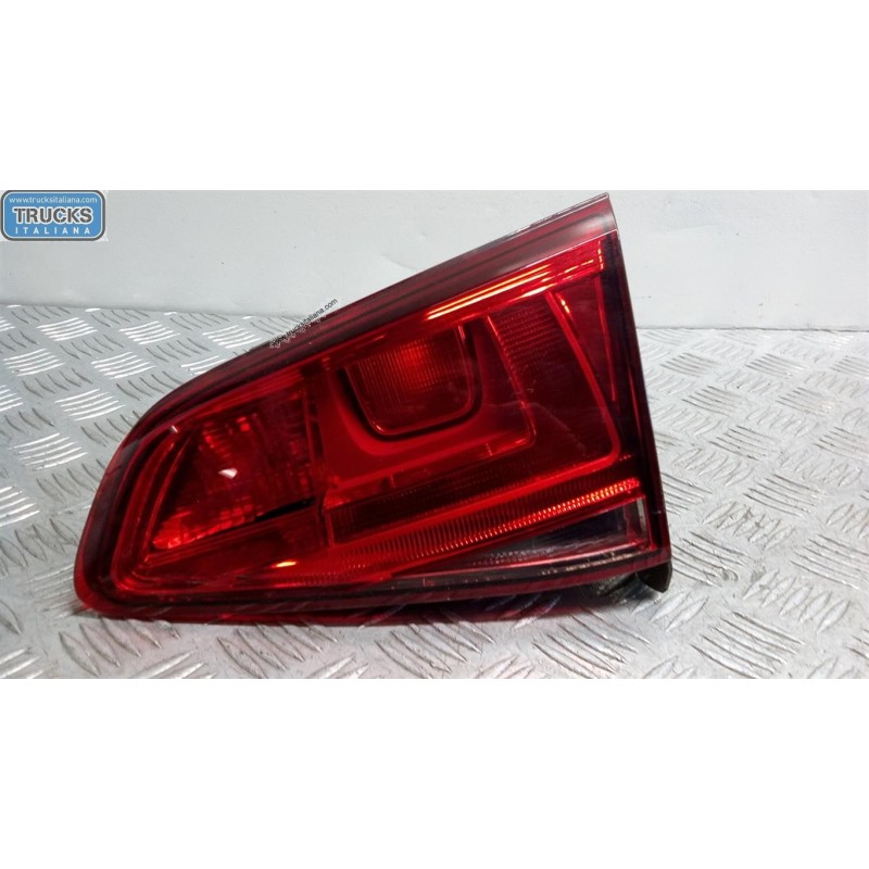 VOLKSWAGEN RIGHT REAR LIGHT ON BACK  VOLKSWAGEN Golf 7 2012>2016 used