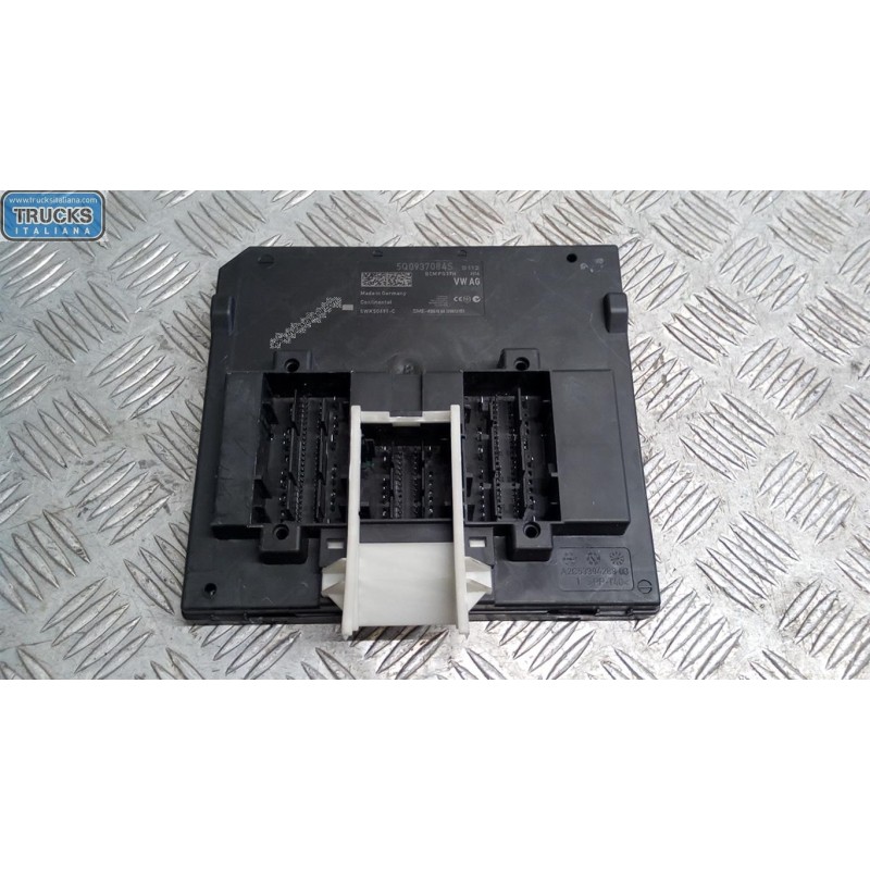 VOLKSWAGEN CENTRALINA MOTORE VOLKSWAGEN Golf 7 2012>2016 usato