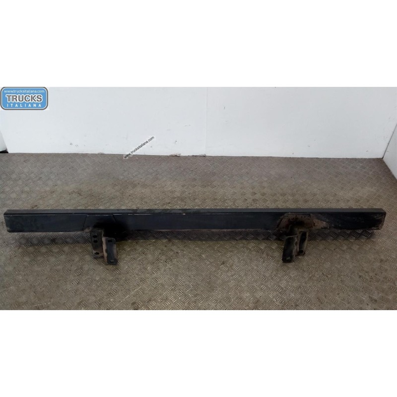 MAN TRAVERSA ANTERIORE PARAURTO MAN TGL usato