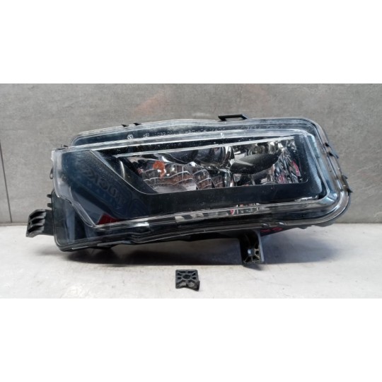 LEFT FOG LIGHT LAMP MAN TGE used