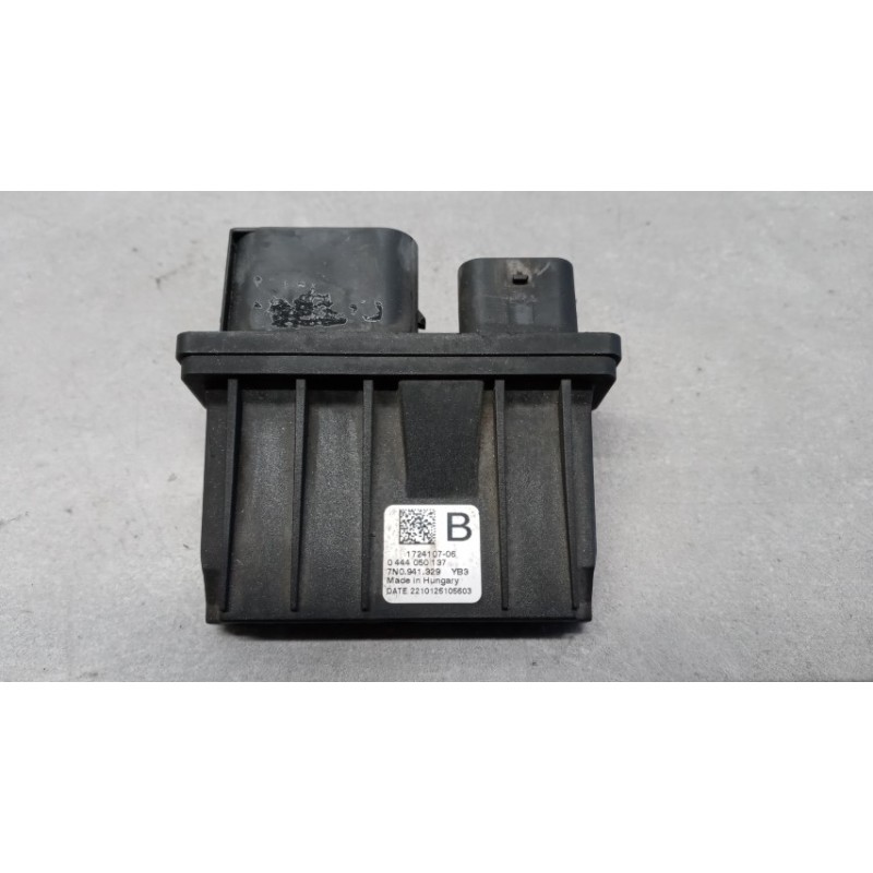 MAN VARIOUS CONTROL UNITS  MAN TGE used