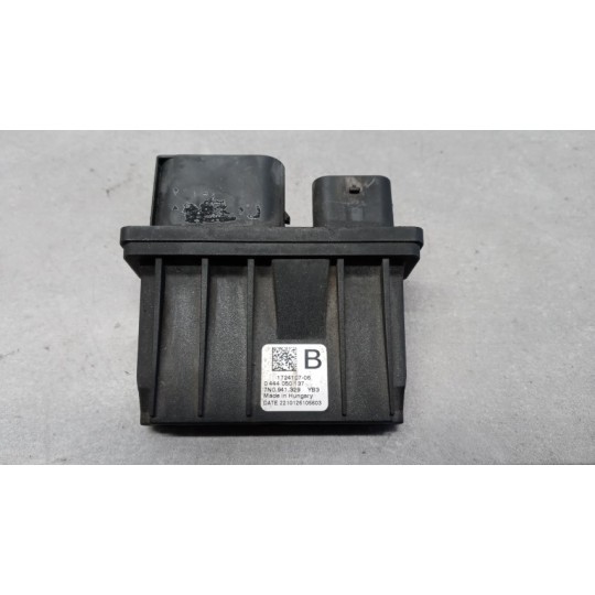 VARIOUS CONTROL UNITS  MAN TGE used