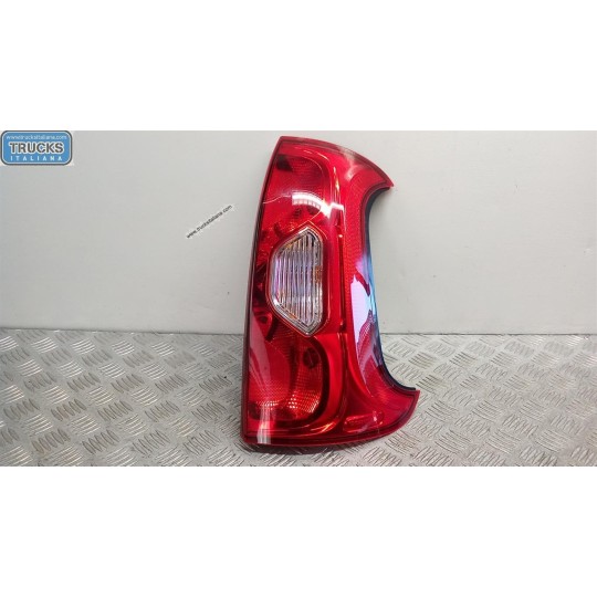 FARO POSTERIORE ESTERNO DESTRO FIAT Panda 2012> usato