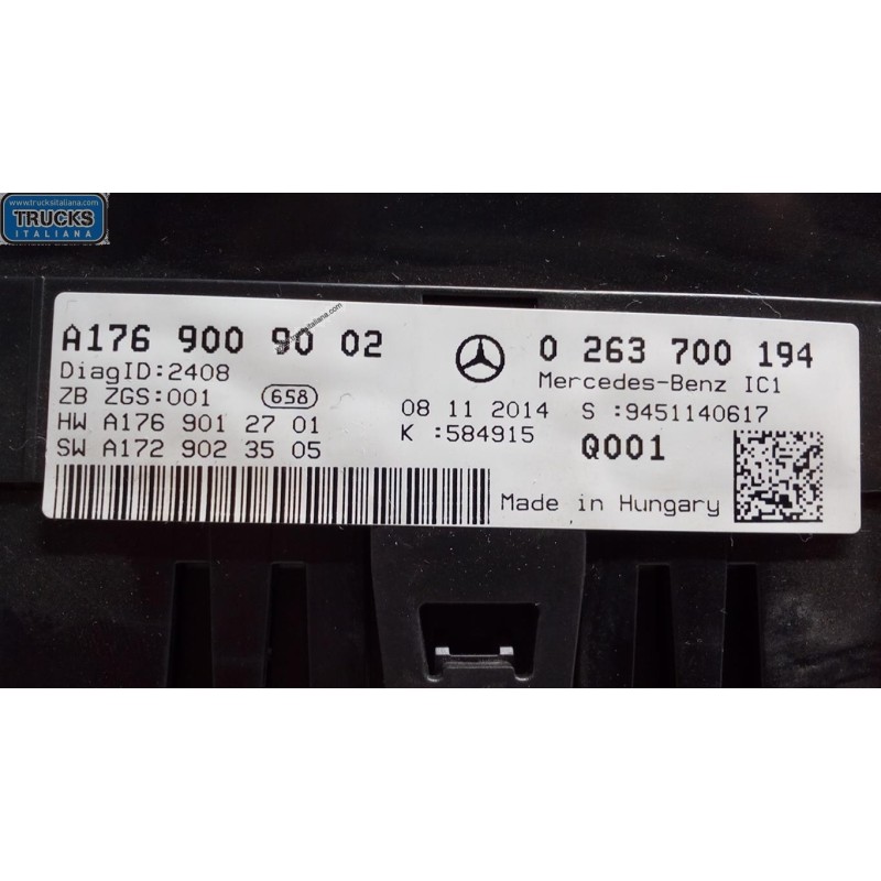 MERCEDES-BENZ QUADRO STRUMENTI MERCEDES-BENZ Classe A (W176) 2012>2014 usato
