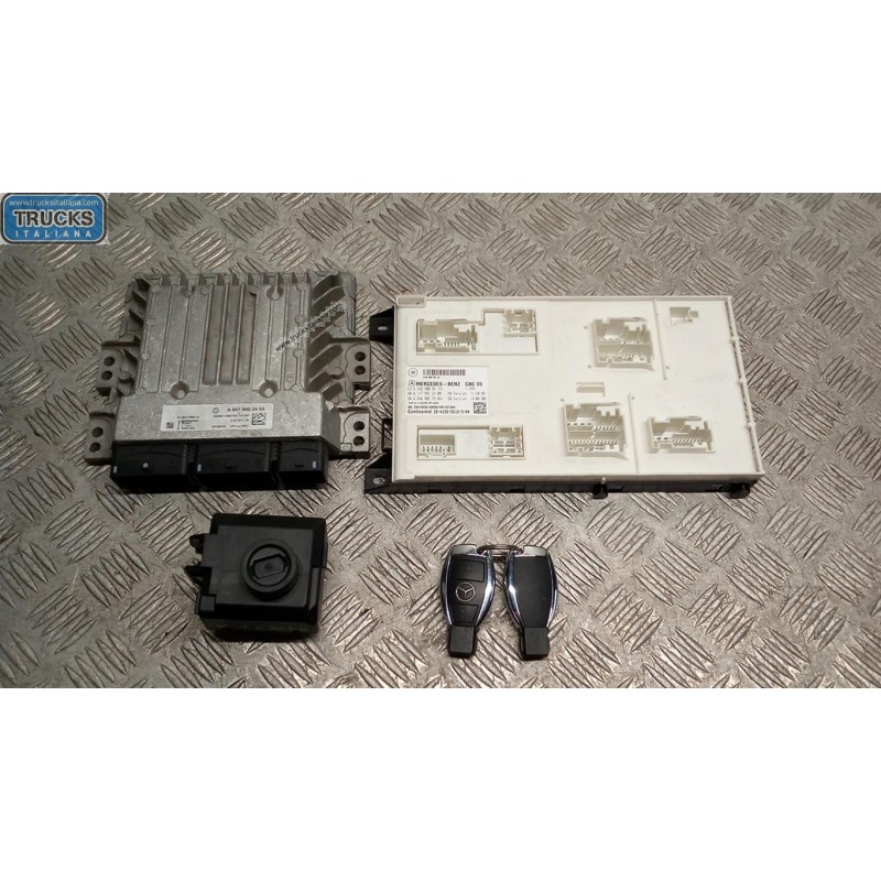 MERCEDES-BENZ CENTRALINA MOTORE MERCEDES-BENZ Classe A (W176) 2012>2014 usato
