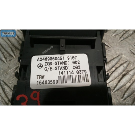 INTERRUTTORI E PULSANTI ABITACOLO MERCEDES-BENZ Classe A (W176) 2012>2014 usato