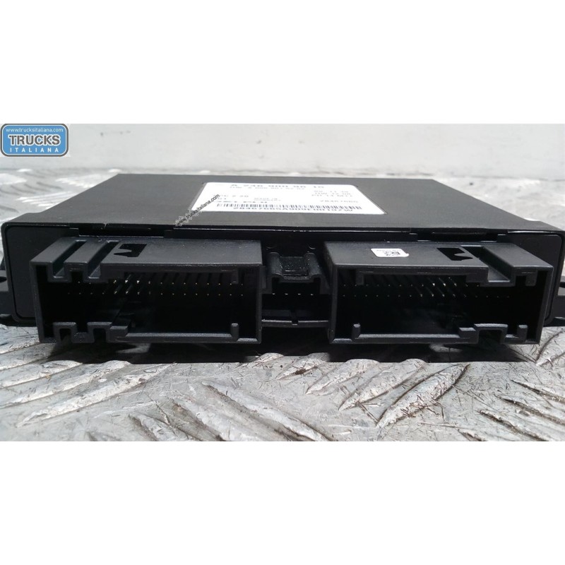 MERCEDES-BENZ CENTRALINE VARIE A MERCEDES-BENZ Classe A (W176) 2012>2014 usato