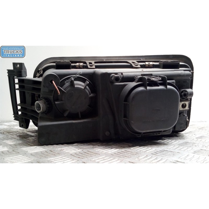 MAN RIGHT HEADLIGHT MAN TG-A 2000>2007 used