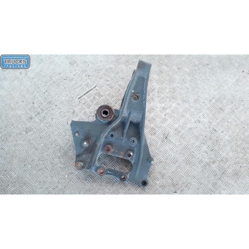 MERCEDES-BENZ truck SUPPORTO SOSPENSIONI MERCEDES-BENZ truck Actros euro 5 2008>2013 usato